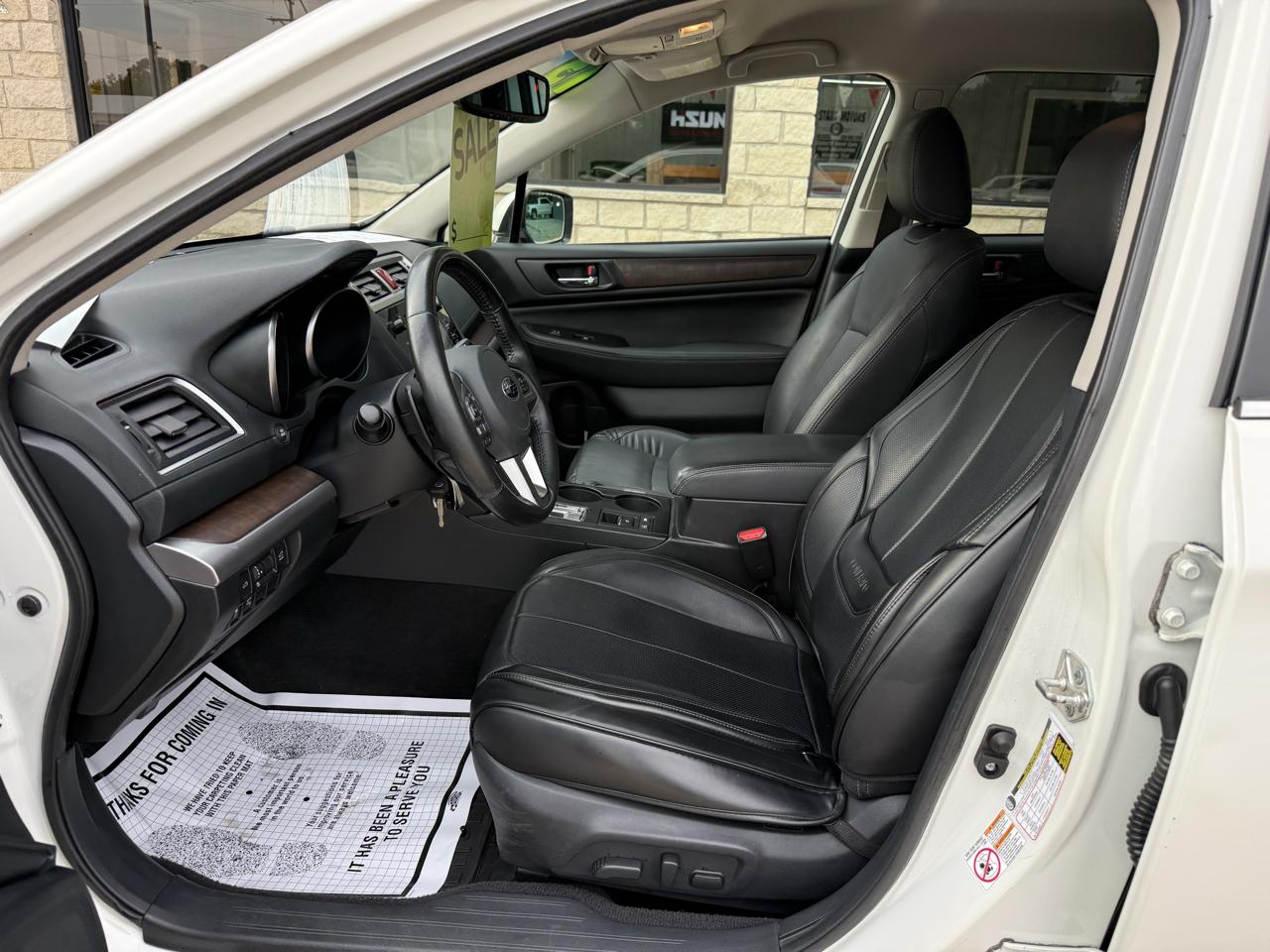 Subaru Outback 4dr Wgn 2.5i Limited 2015