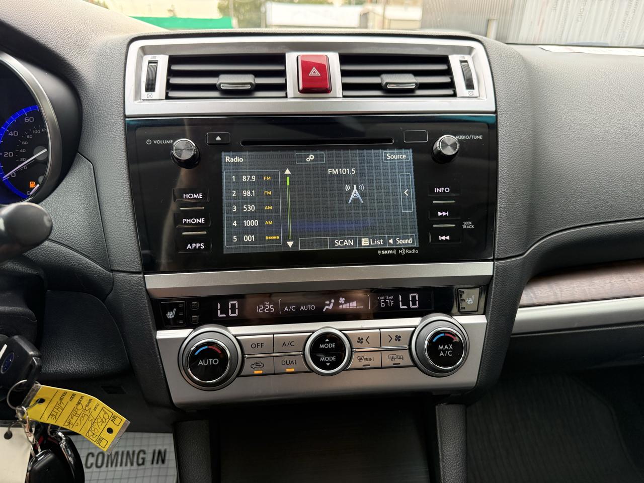 Subaru Outback 4dr Wgn 2.5i Limited 2015
