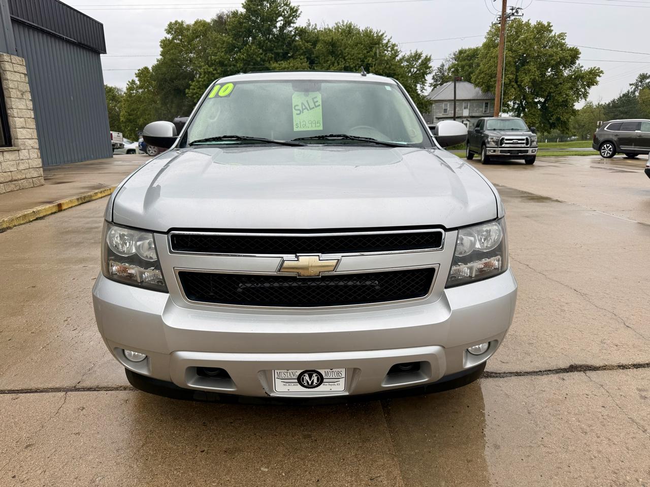 Chevrolet Tahoe 4WD 4dr 1500 LT 2010
