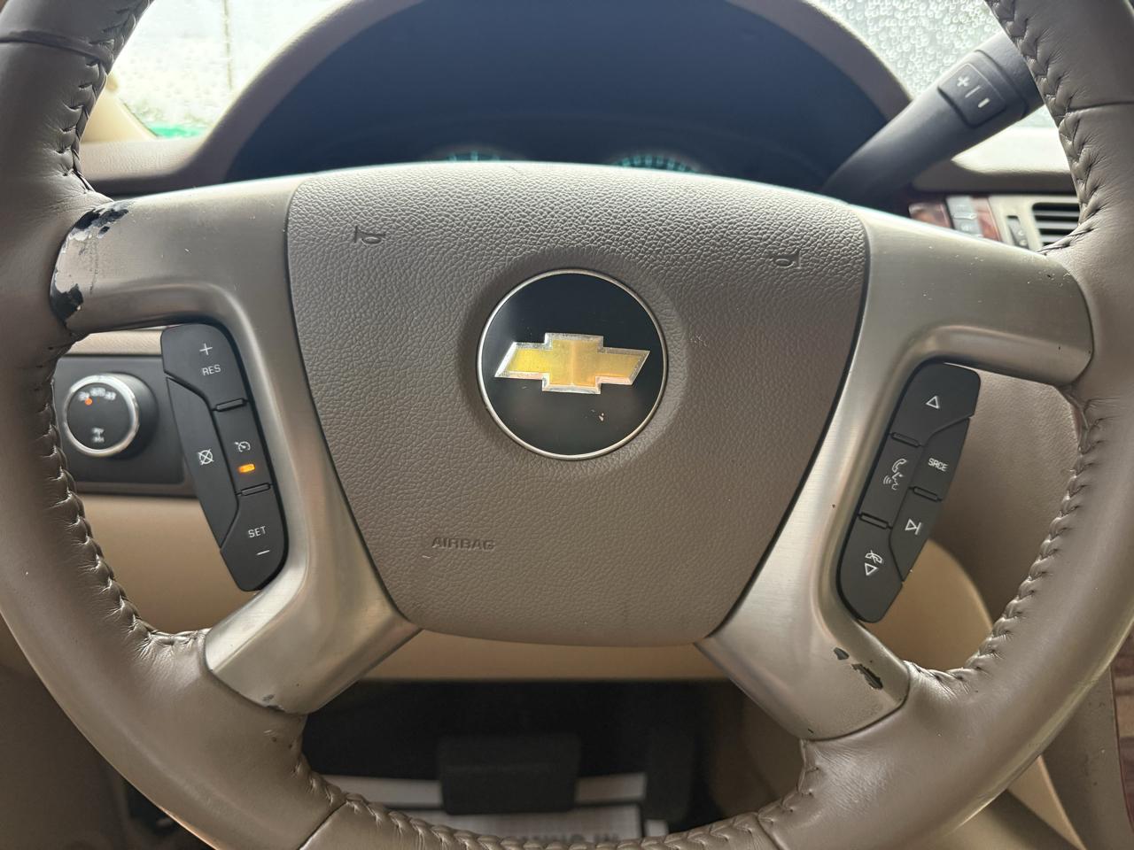 Chevrolet Tahoe 4WD 4dr 1500 LT 2010
