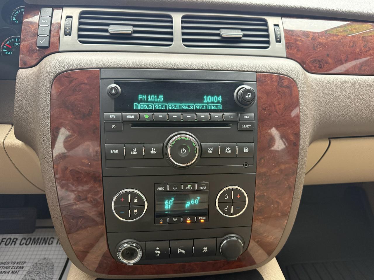 Chevrolet Tahoe 4WD 4dr 1500 LT 2010