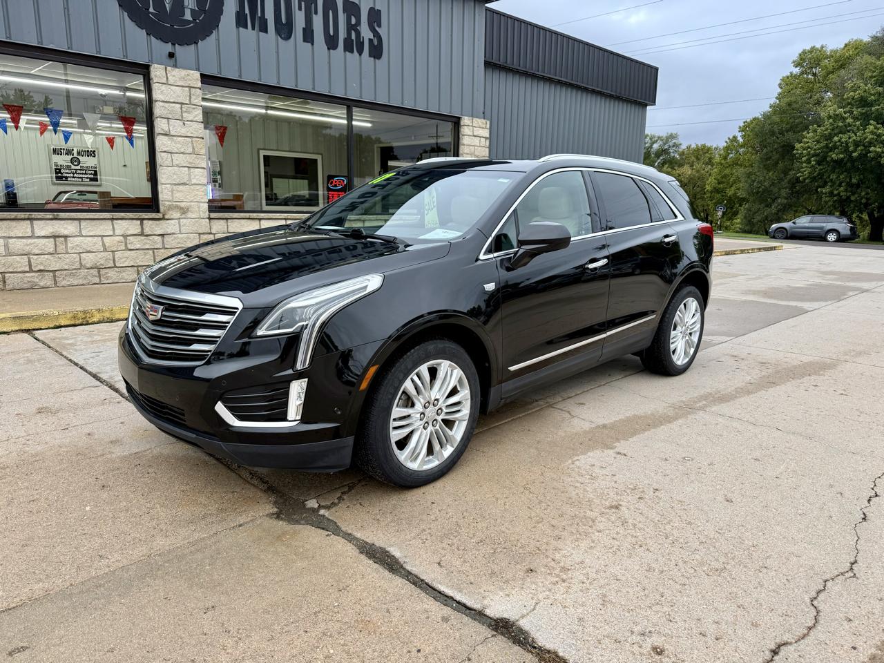 Cadillac XT5 AWD 4dr Premium Luxury 2017