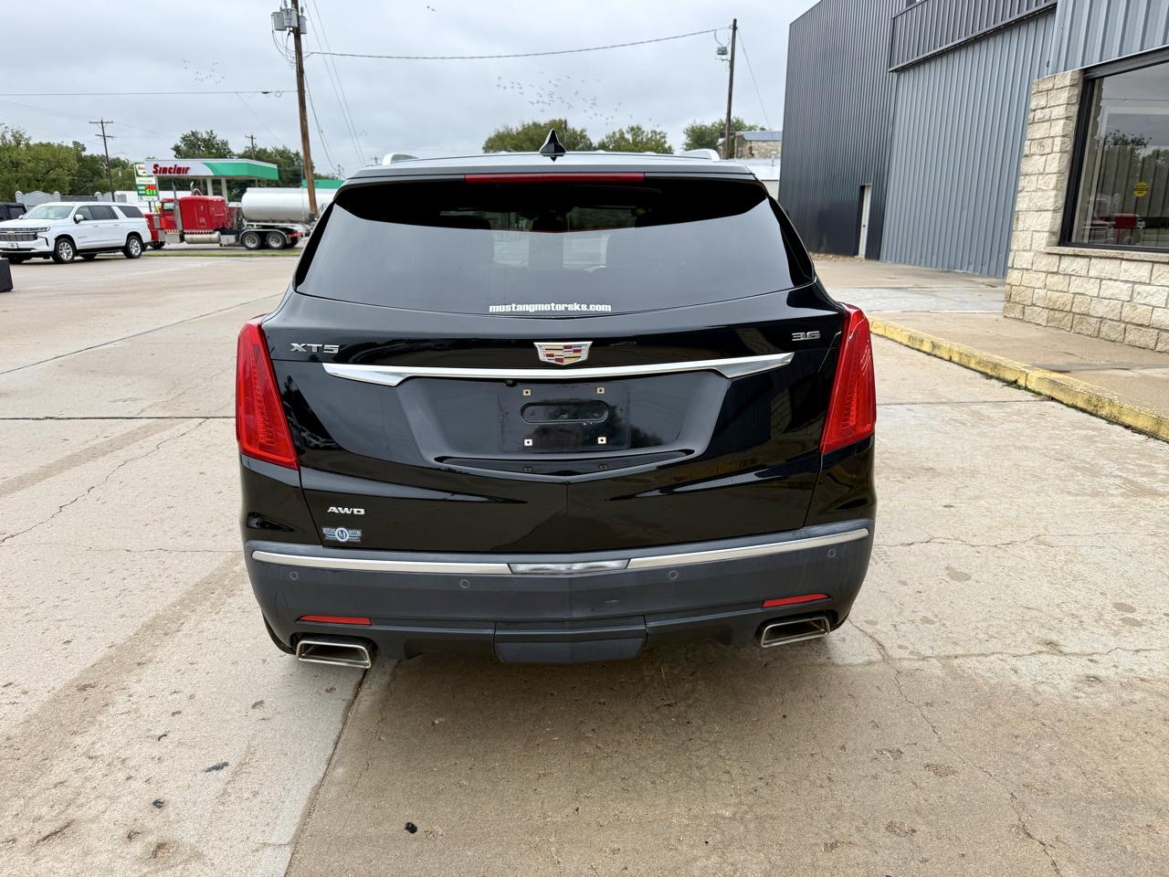 Cadillac XT5 AWD 4dr Premium Luxury 2017