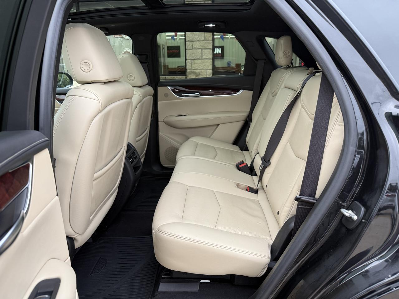 Cadillac XT5 AWD 4dr Premium Luxury 2017