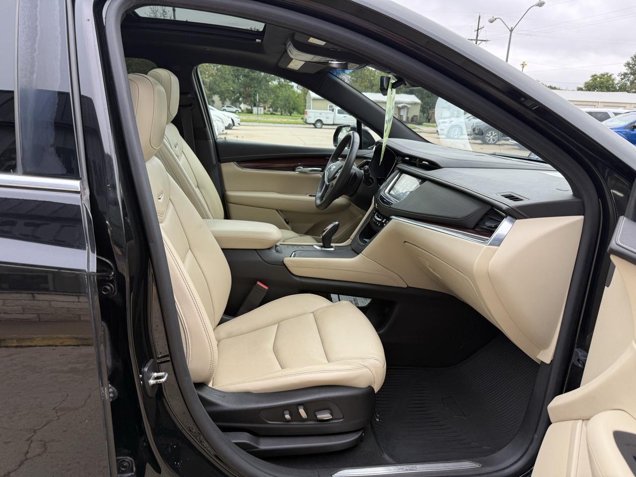 Cadillac XT5 AWD 4dr Premium Luxury 2017