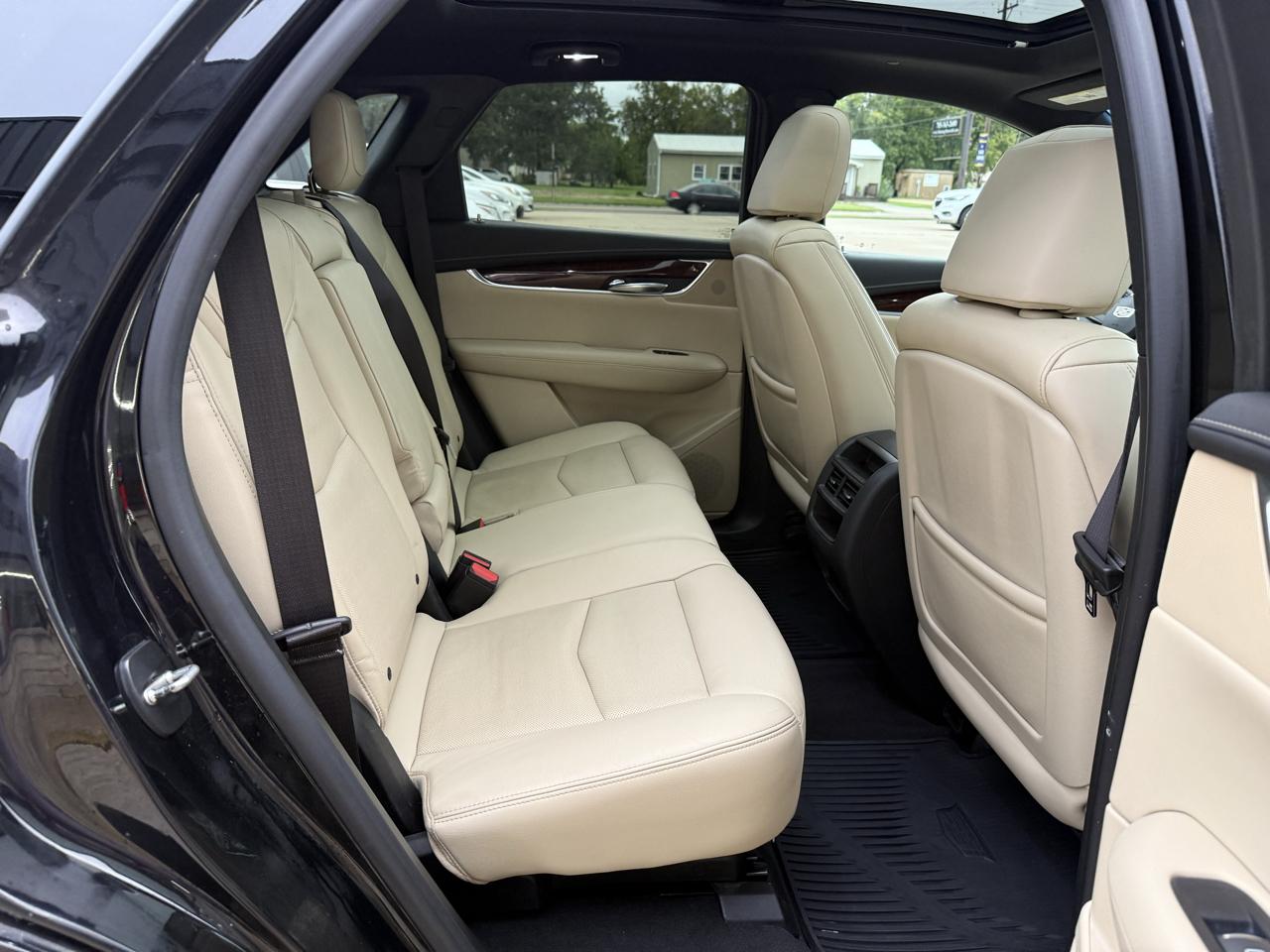 Cadillac XT5 AWD 4dr Premium Luxury 2017