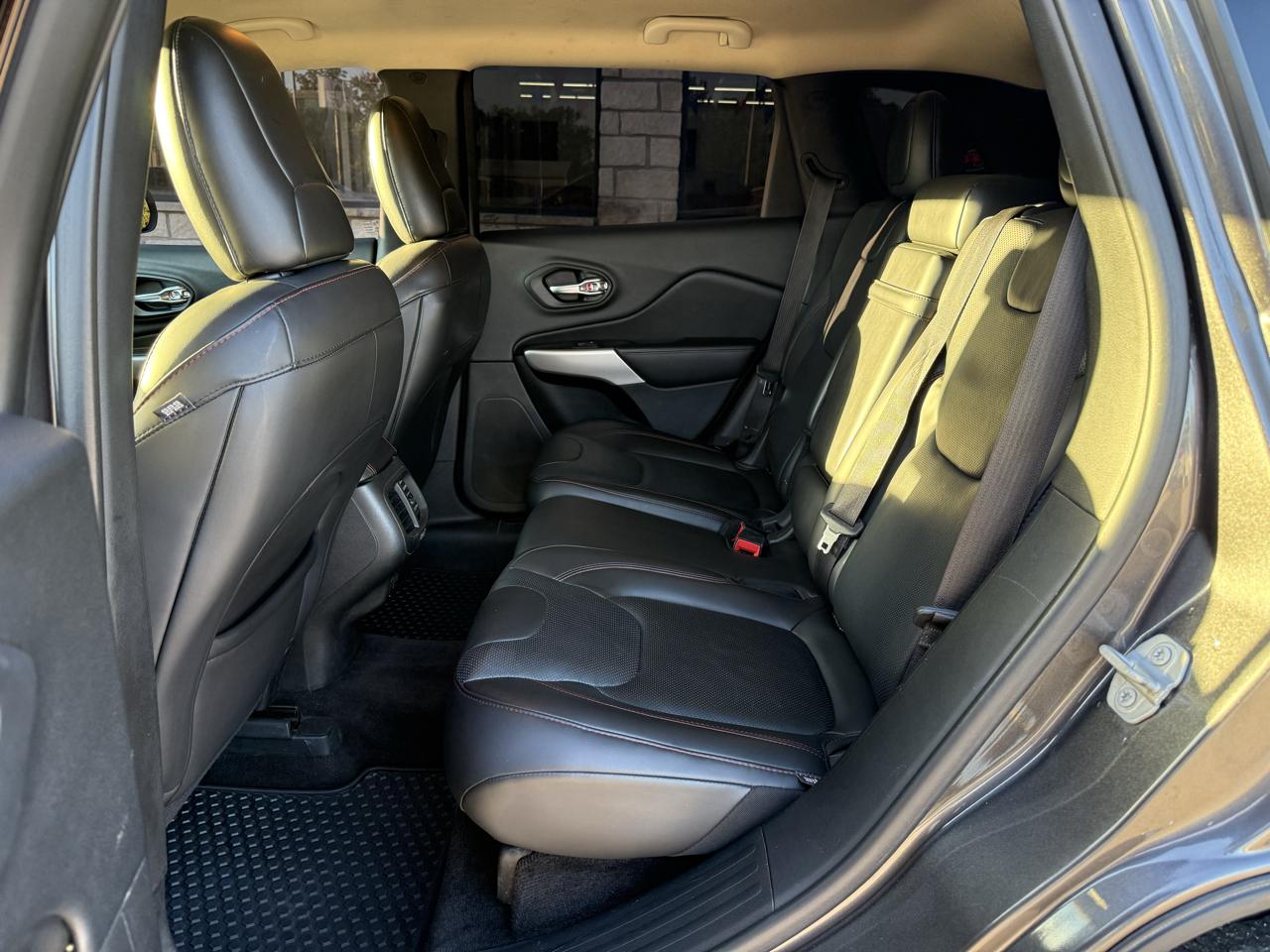 Jeep Cherokee Trailhawk L Plus 4x4 2017