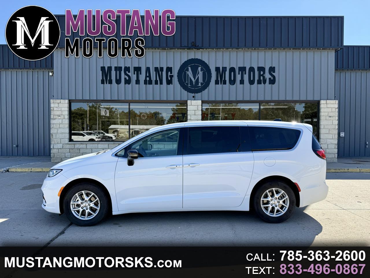 2024 Chrysler Pacifica Touring L FWD
