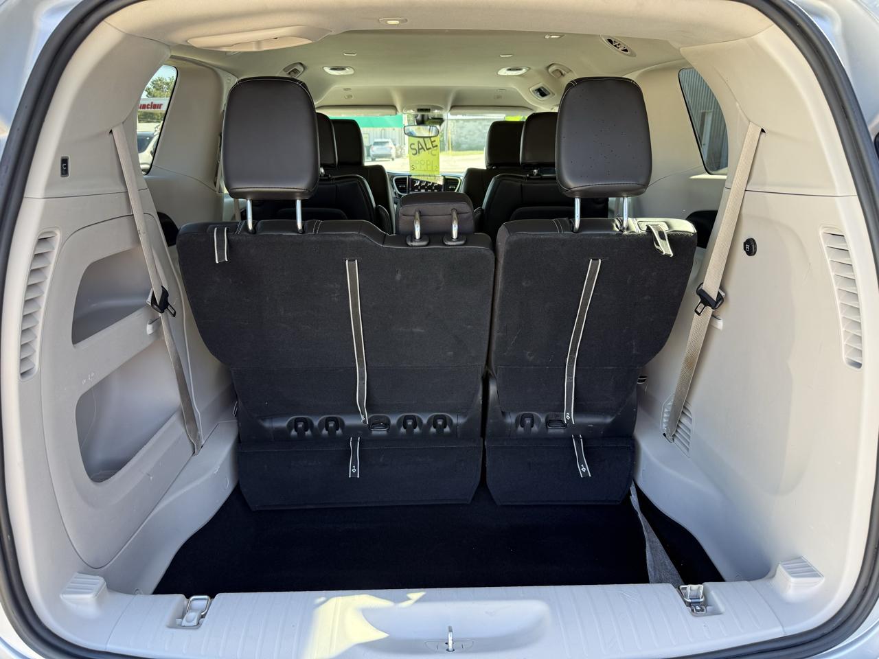 Chrysler Pacifica Touring L FWD 2024