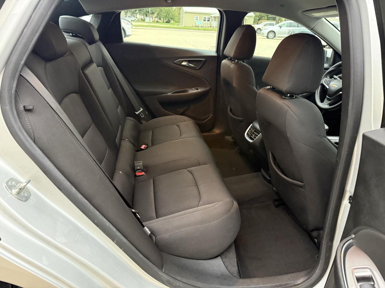 Chevrolet Malibu 4dr Sdn LT 2020