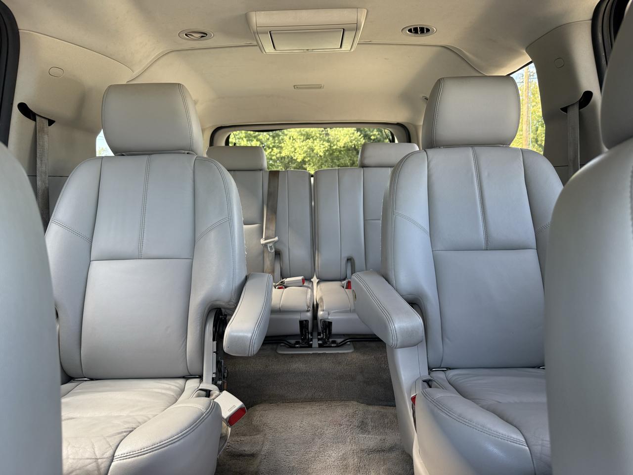 GMC Yukon XL 4WD 4dr 1500 SLT 2012