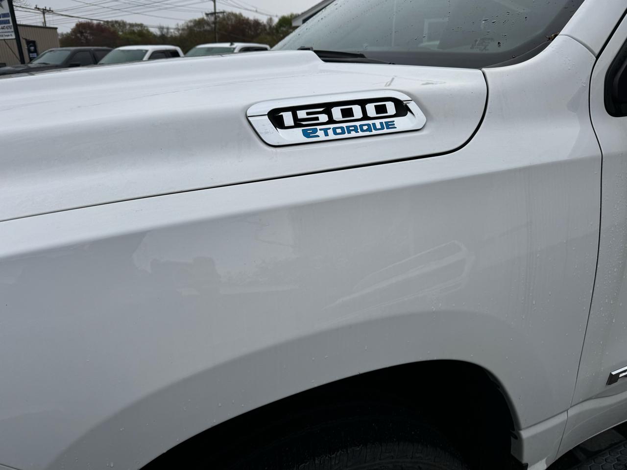 RAM 1500 Big Horn Quad Cab 4WD 2022