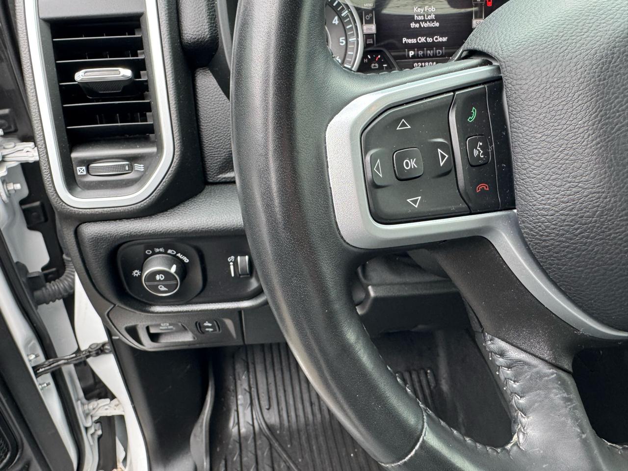 RAM 1500 Big Horn Quad Cab 4WD 2022