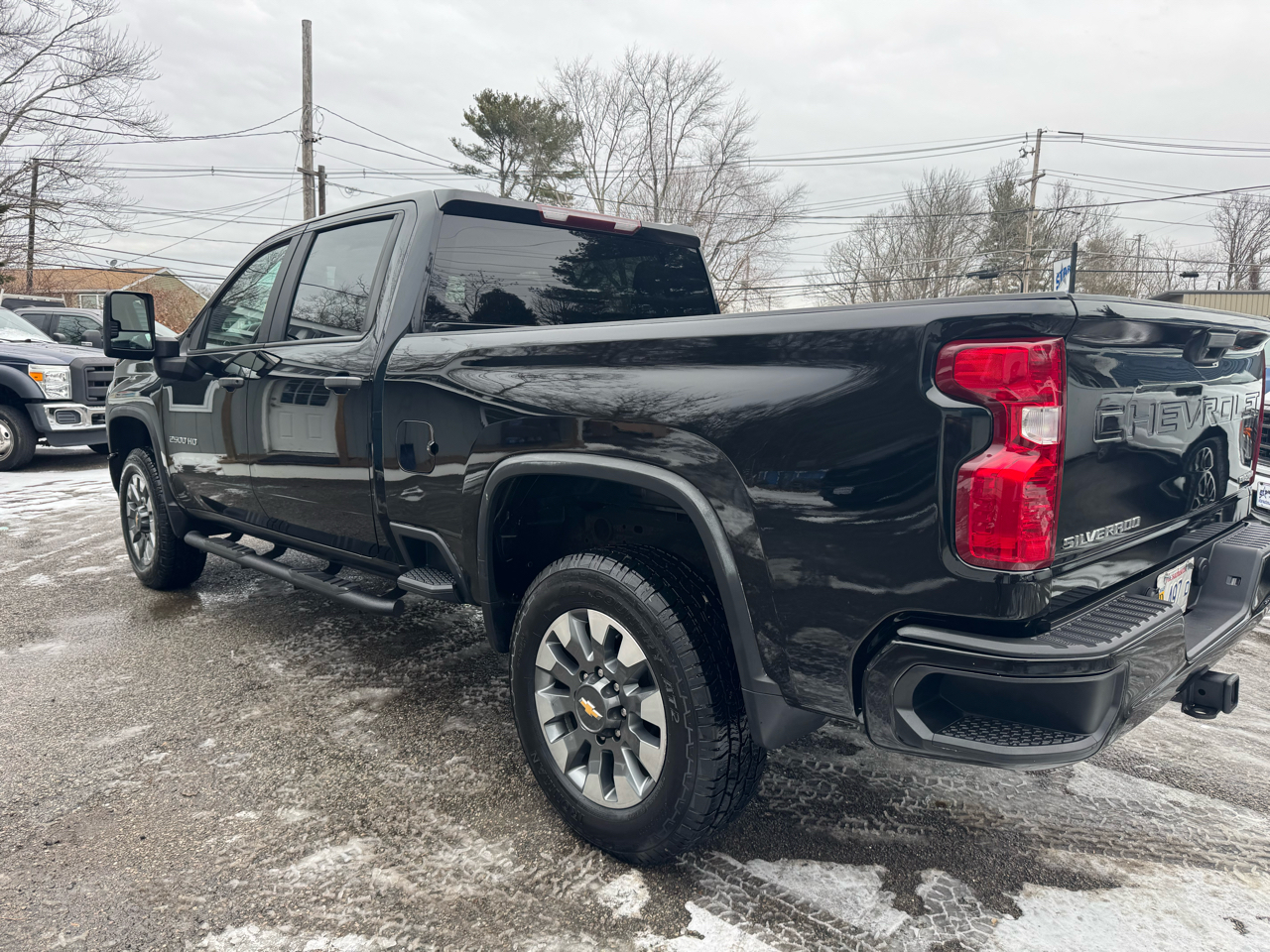 Chevrolet Silverado 2500HD Custom Crew Cab Short Box 4WD 2022