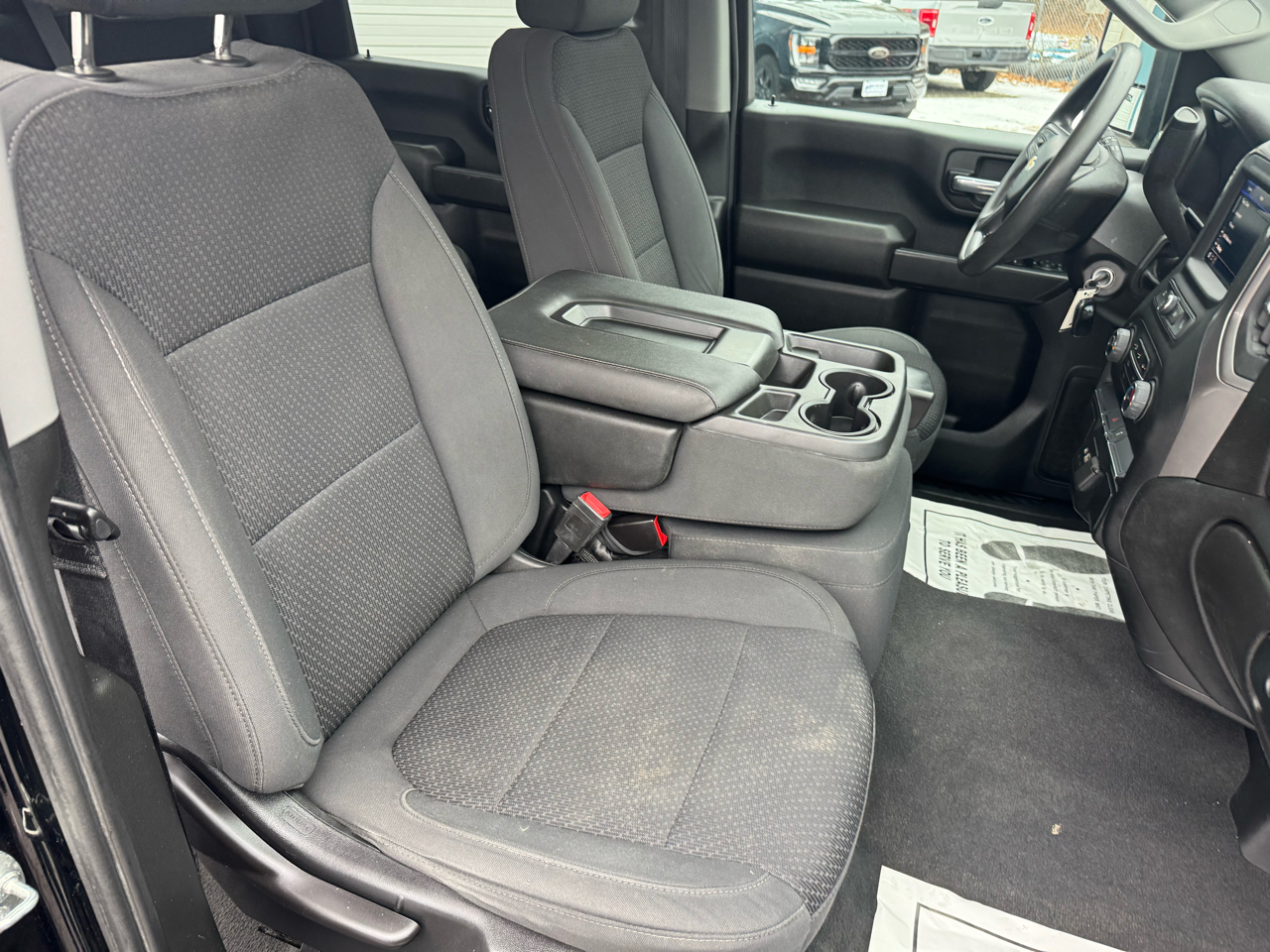 Chevrolet Silverado 2500HD Custom Crew Cab Short Box 4WD 2022