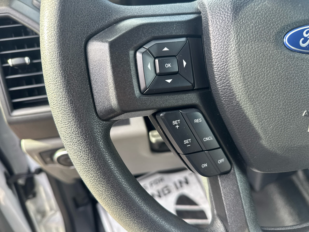 Ford F-250 SD XL Crew Cab 4WD 2022