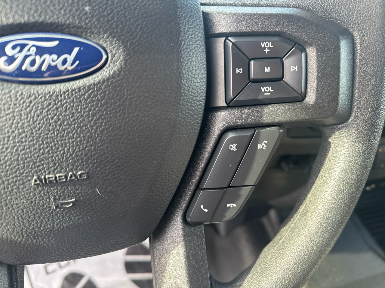 Ford F-250 SD XL Crew Cab 4WD 2022