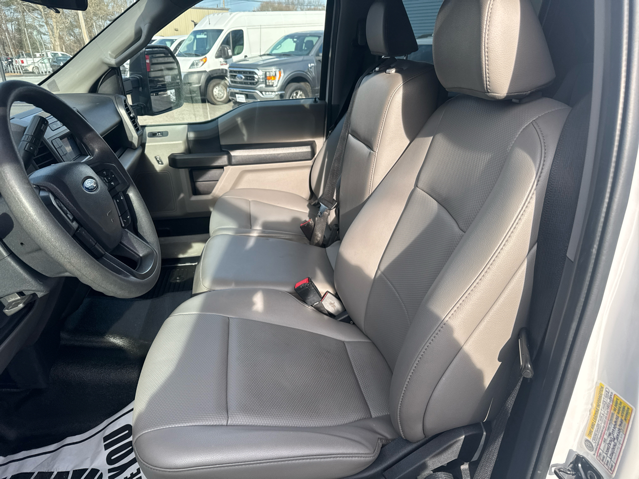 Ford F-250 SD XL Crew Cab 4WD 2022