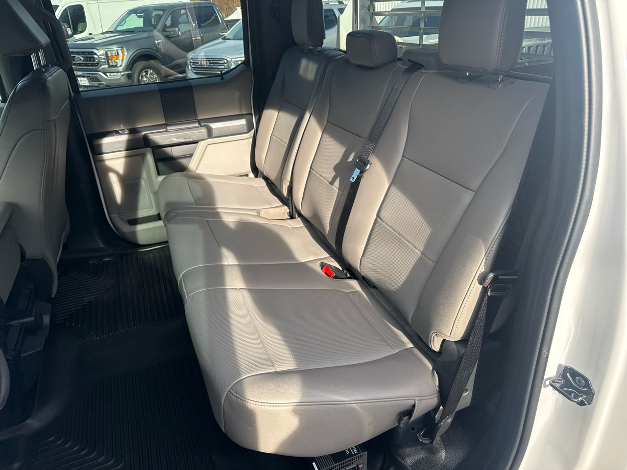 Ford F-250 SD XL Crew Cab 4WD 2022