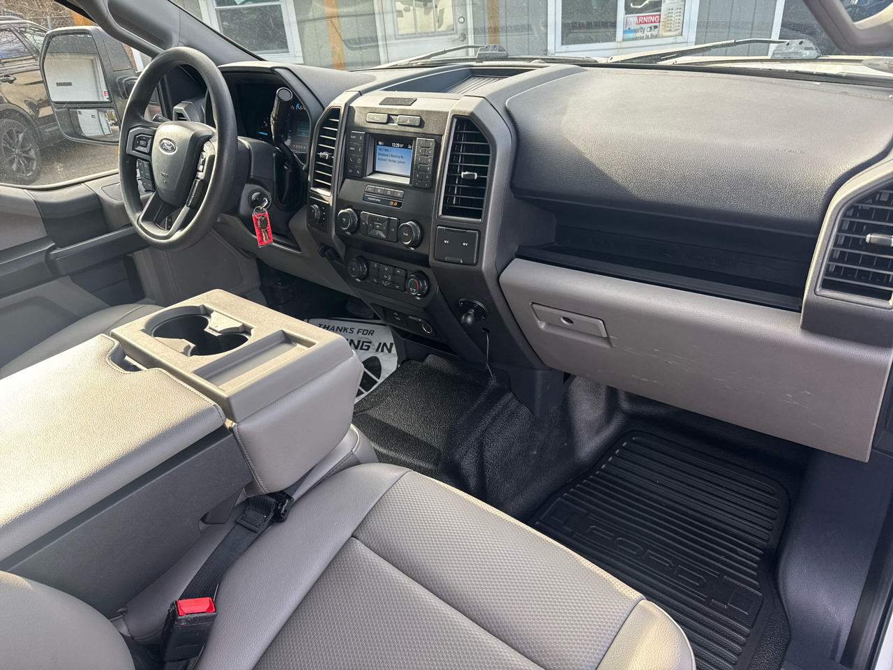 Ford F-250 SD XL Crew Cab 4WD 2022