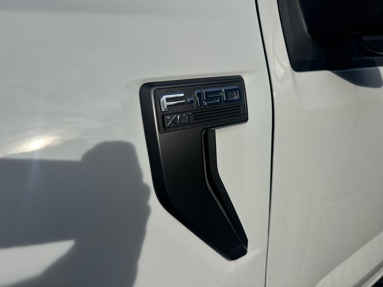 Ford F-150 4WD SuperCrew 145" XLT 2023