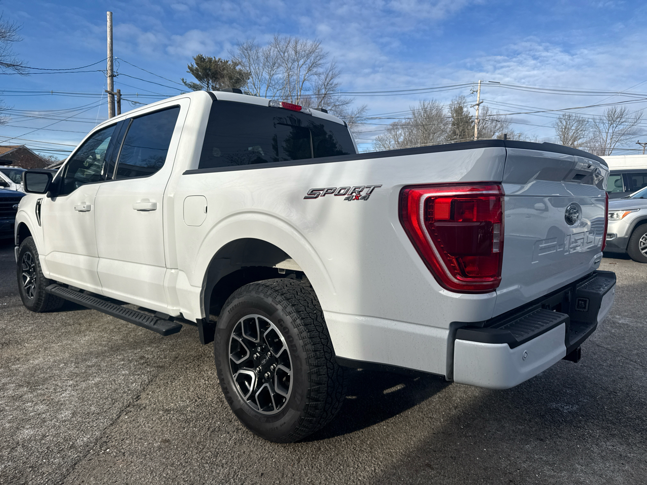 Ford F-150 4WD SuperCrew 145" XLT 2023