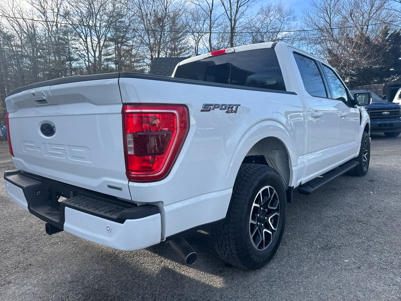 Ford F-150 4WD SuperCrew 145" XLT 2023