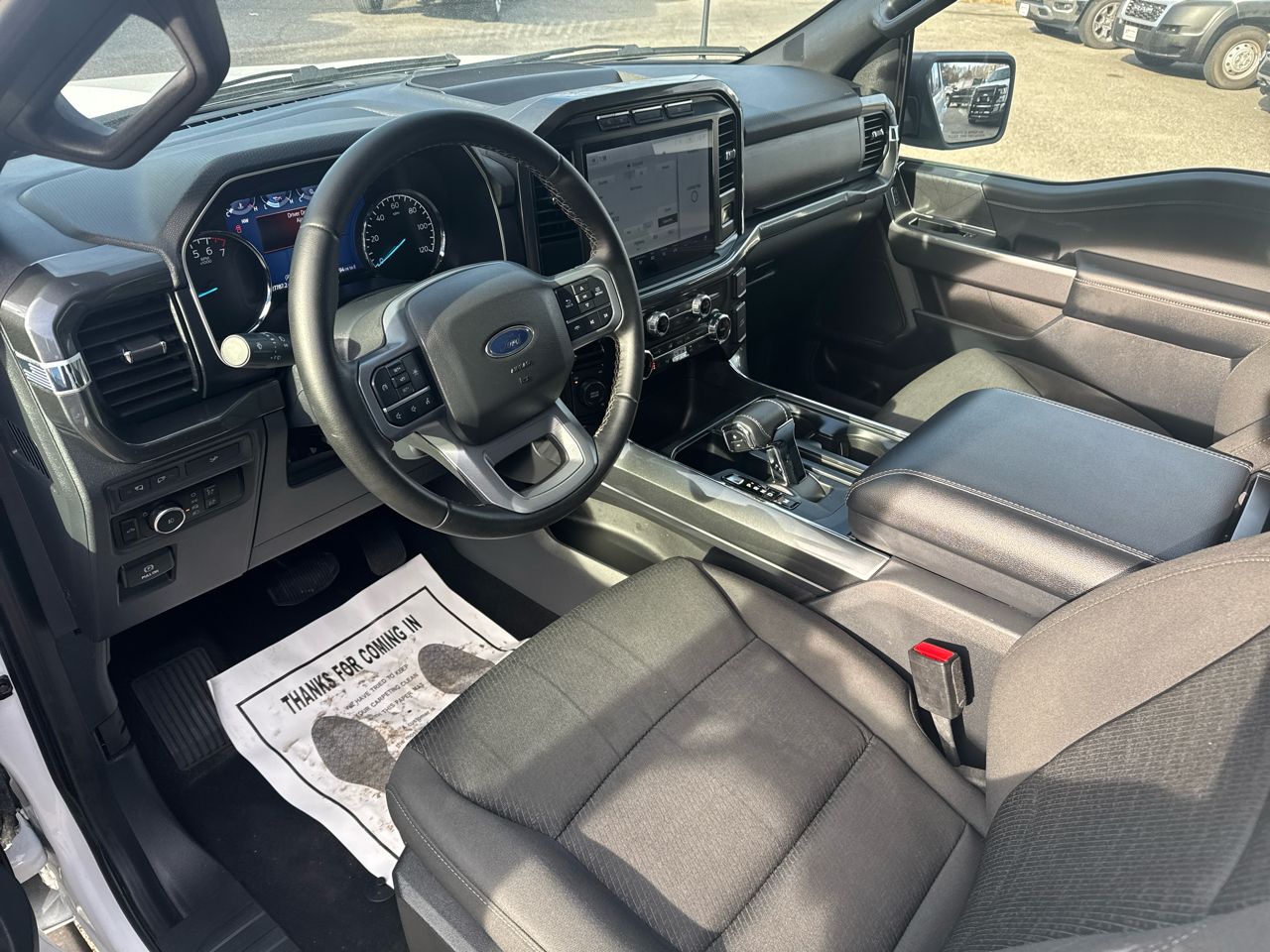 Ford F-150 4WD SuperCrew 145" XLT 2023