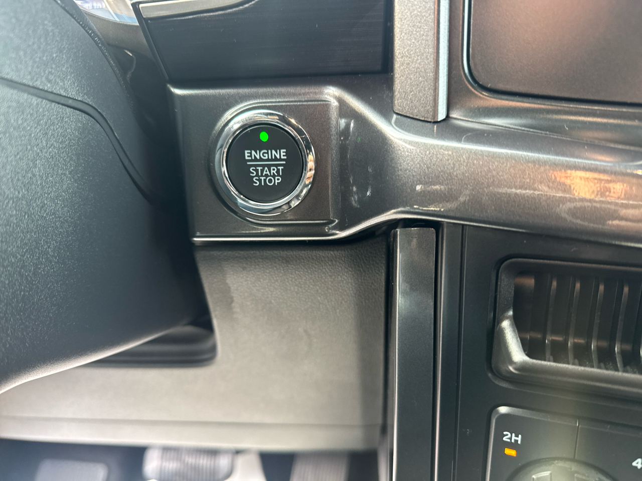 Ford F-150 4WD SuperCrew 145" XLT 2023