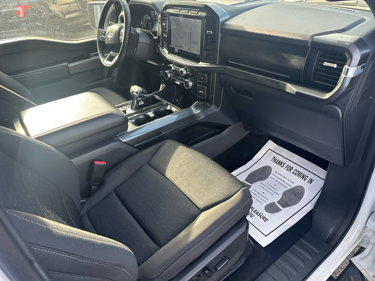 Ford F-150 4WD SuperCrew 145" XLT 2023