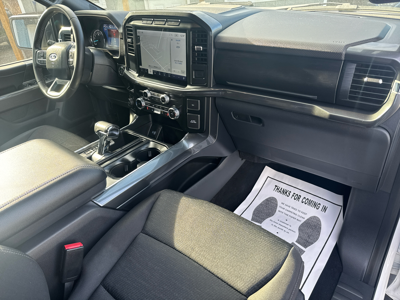 Ford F-150 4WD SuperCrew 145" XLT 2023