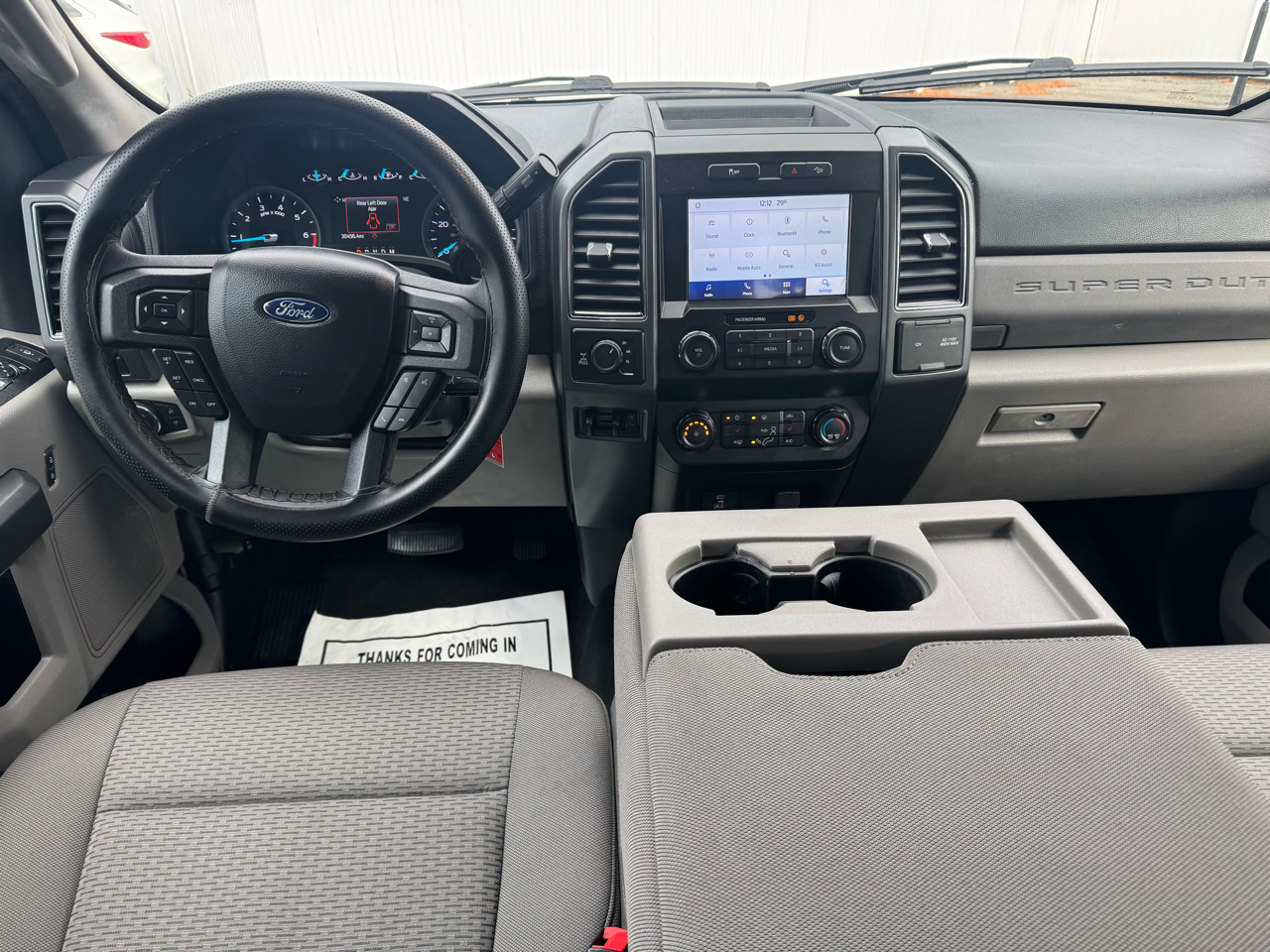 Ford F-250 SD XLT Crew Cab 4WD 2022