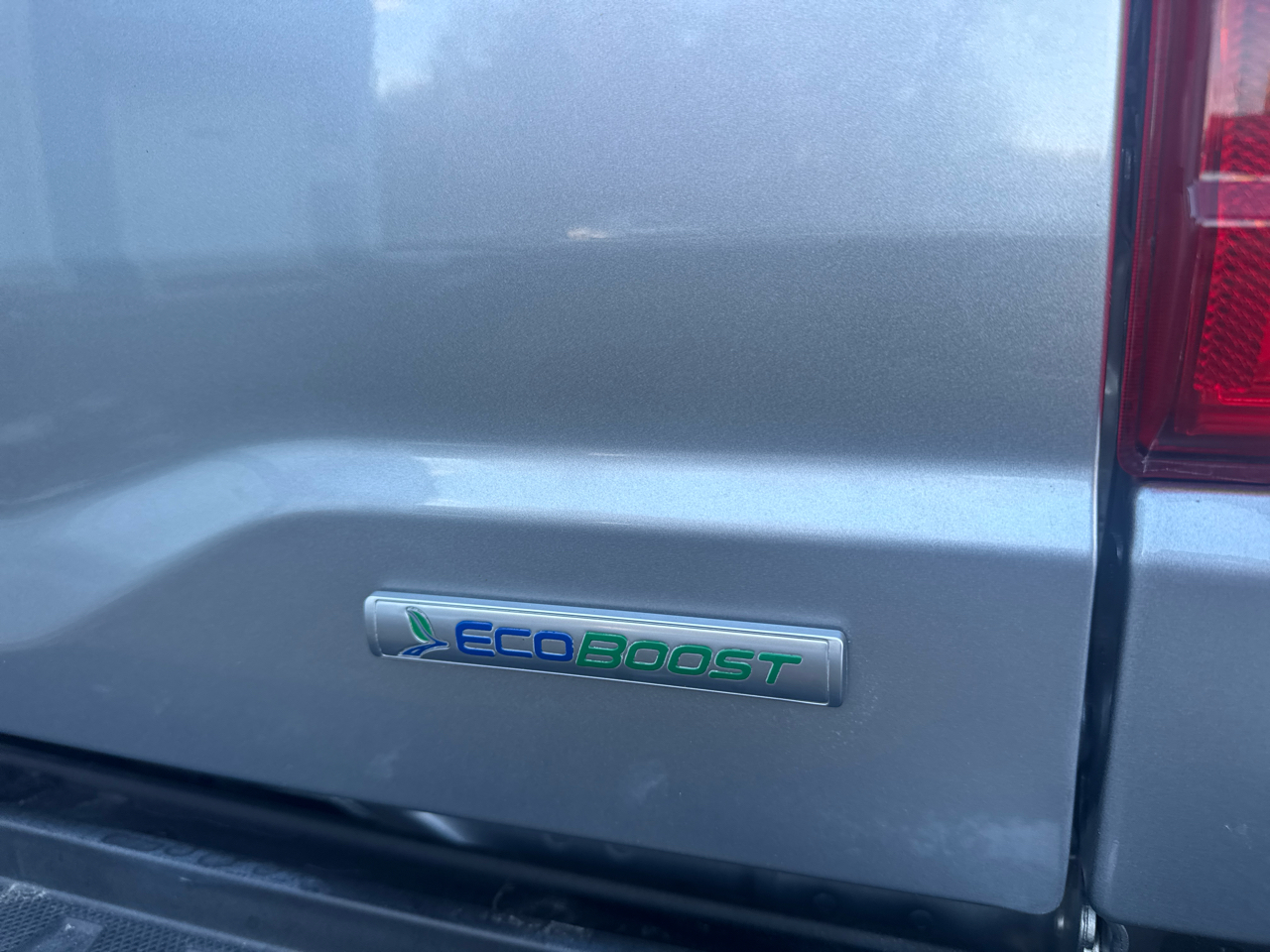 Ford F-150 4WD SuperCrew 145" Lariat 2021