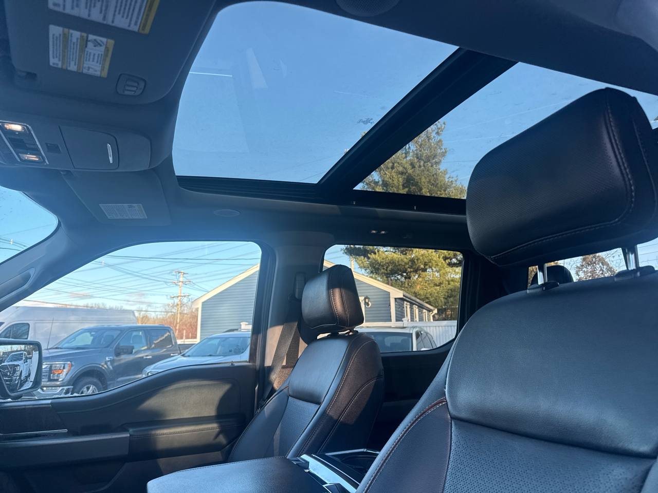 Ford F-150 4WD SuperCrew 145" Lariat 2021