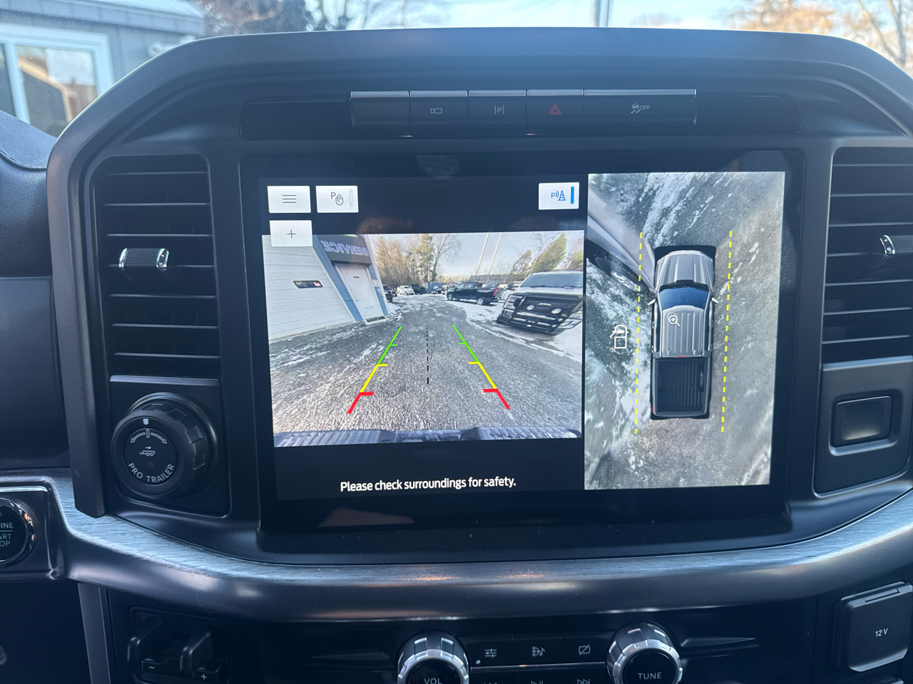 Ford F-150 4WD SuperCrew 145" Lariat 2021