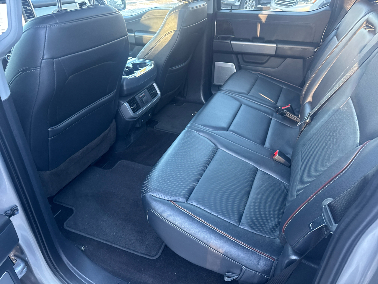 Ford F-150 4WD SuperCrew 145" Lariat 2021