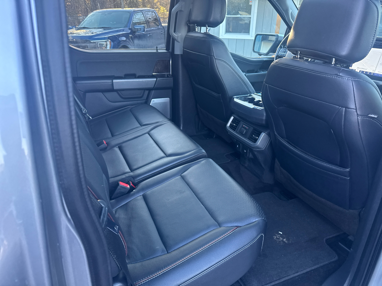 Ford F-150 4WD SuperCrew 145" Lariat 2021