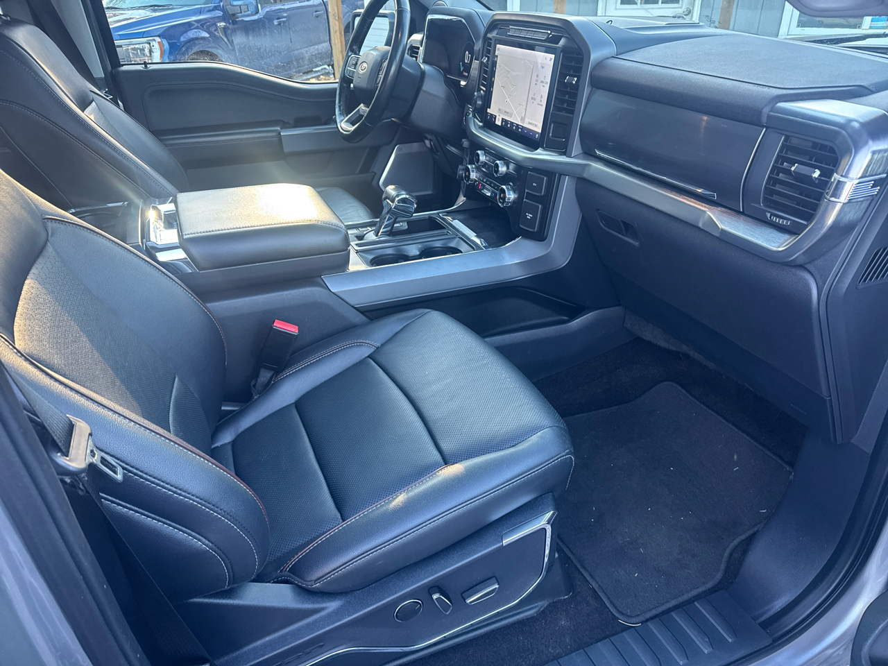 Ford F-150 4WD SuperCrew 145" Lariat 2021