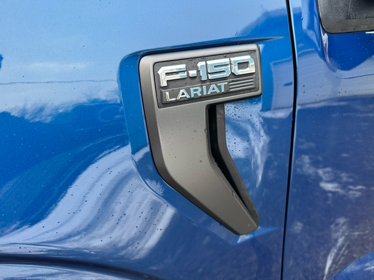 Ford F-150 Lariat 4WD SuperCrew 5.5' Box 2022