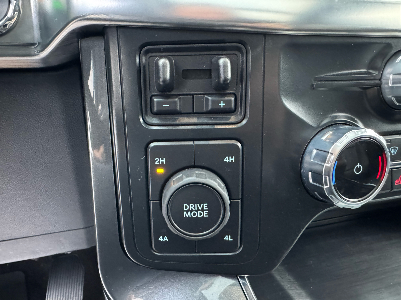 Ford F-150 Lariat 4WD SuperCrew 5.5' Box 2022