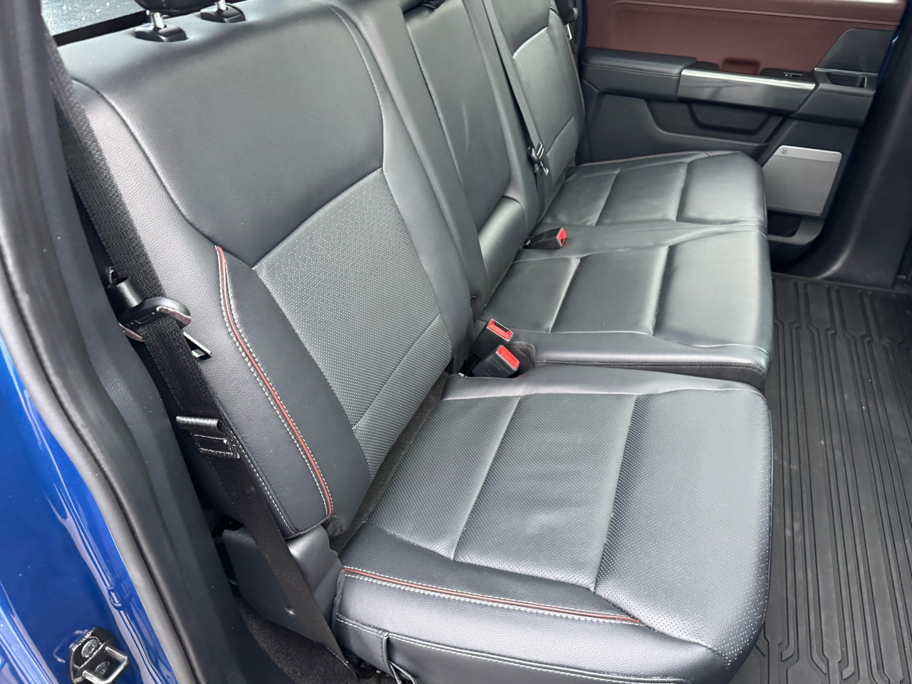 Ford F-150 Lariat 4WD SuperCrew 5.5' Box 2022