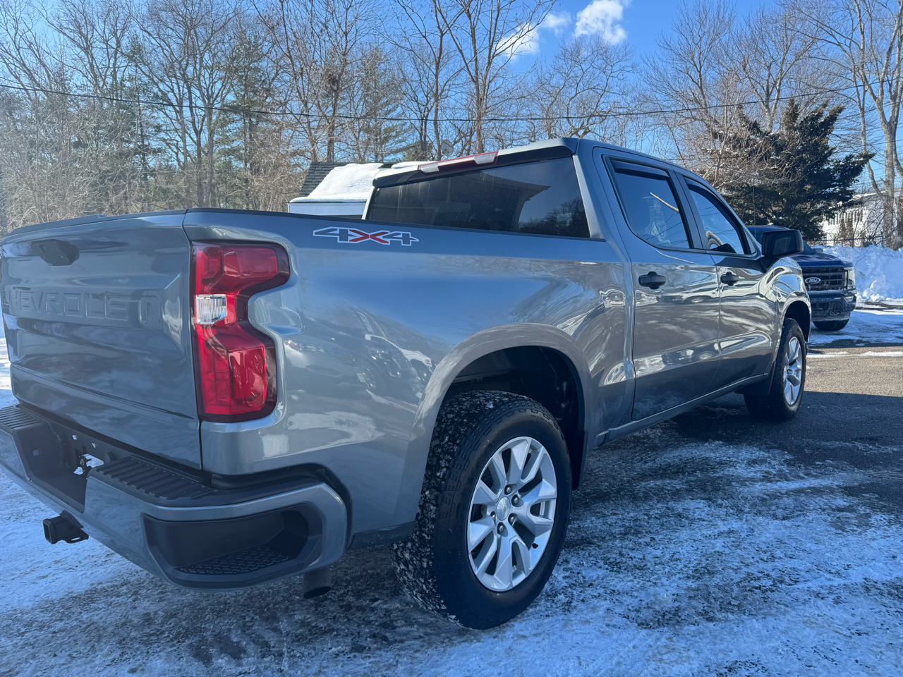 Chevrolet Silverado 1500 4WD Crew Cab 147" Custom 2021