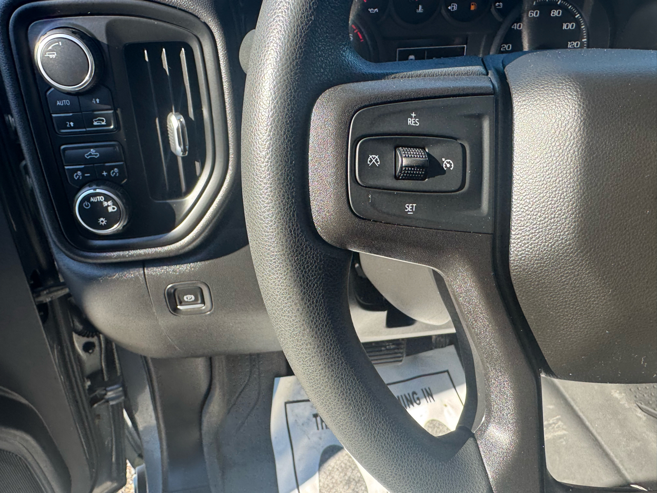 Chevrolet Silverado 1500 4WD Crew Cab 147" Custom 2021