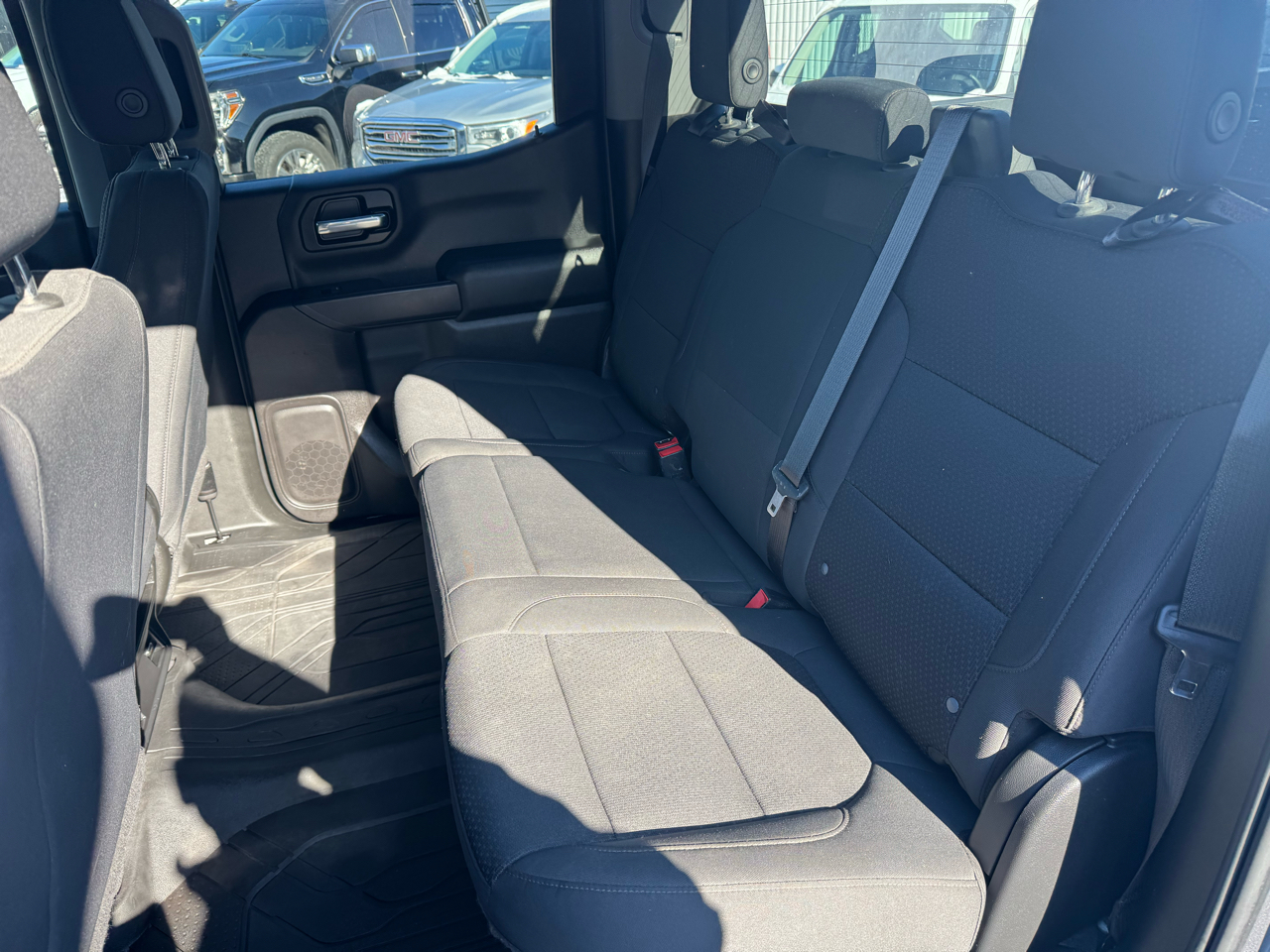 Chevrolet Silverado 1500 4WD Crew Cab 147" Custom 2021