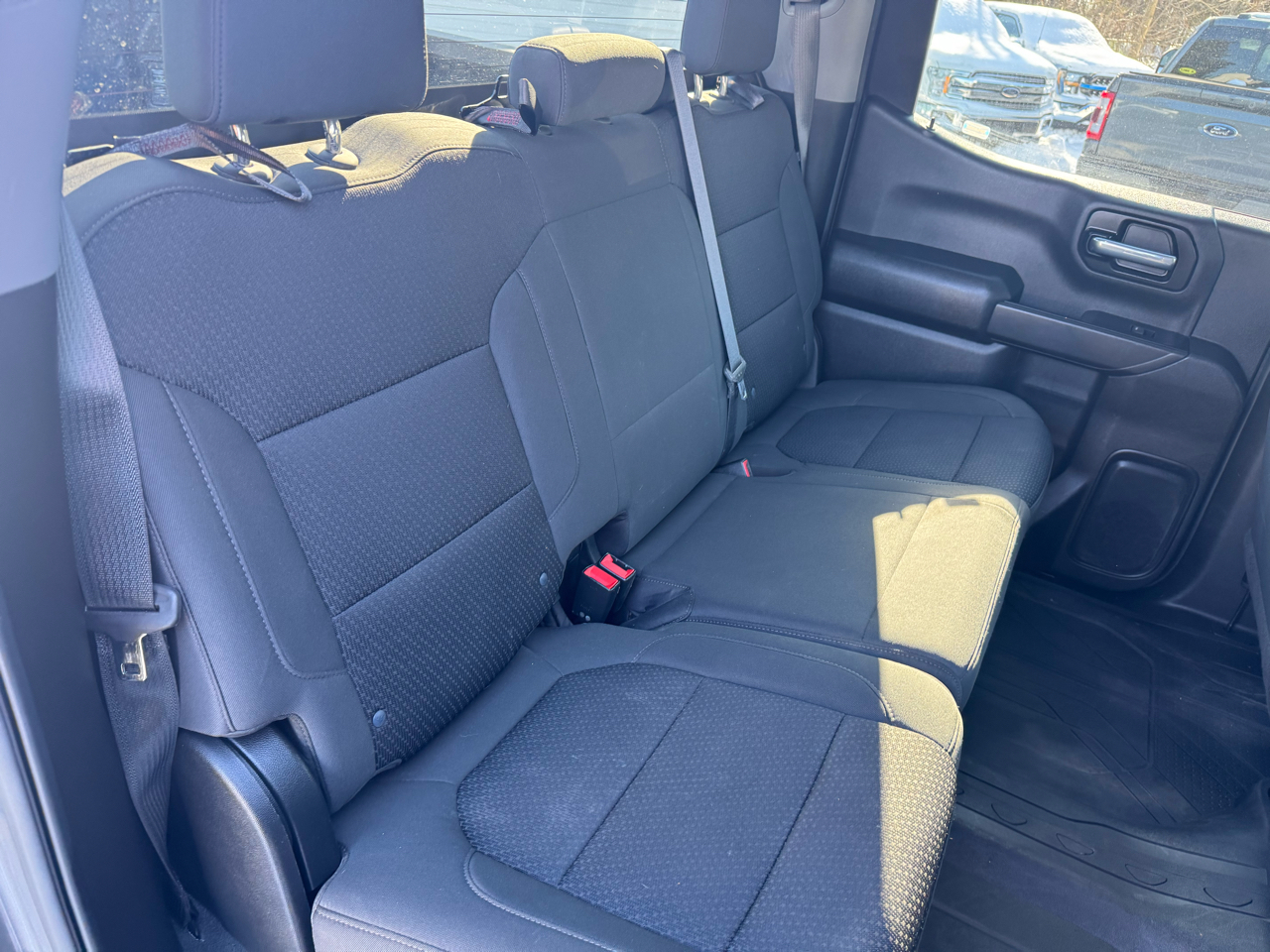 Chevrolet Silverado 1500 4WD Crew Cab 147" Custom 2021