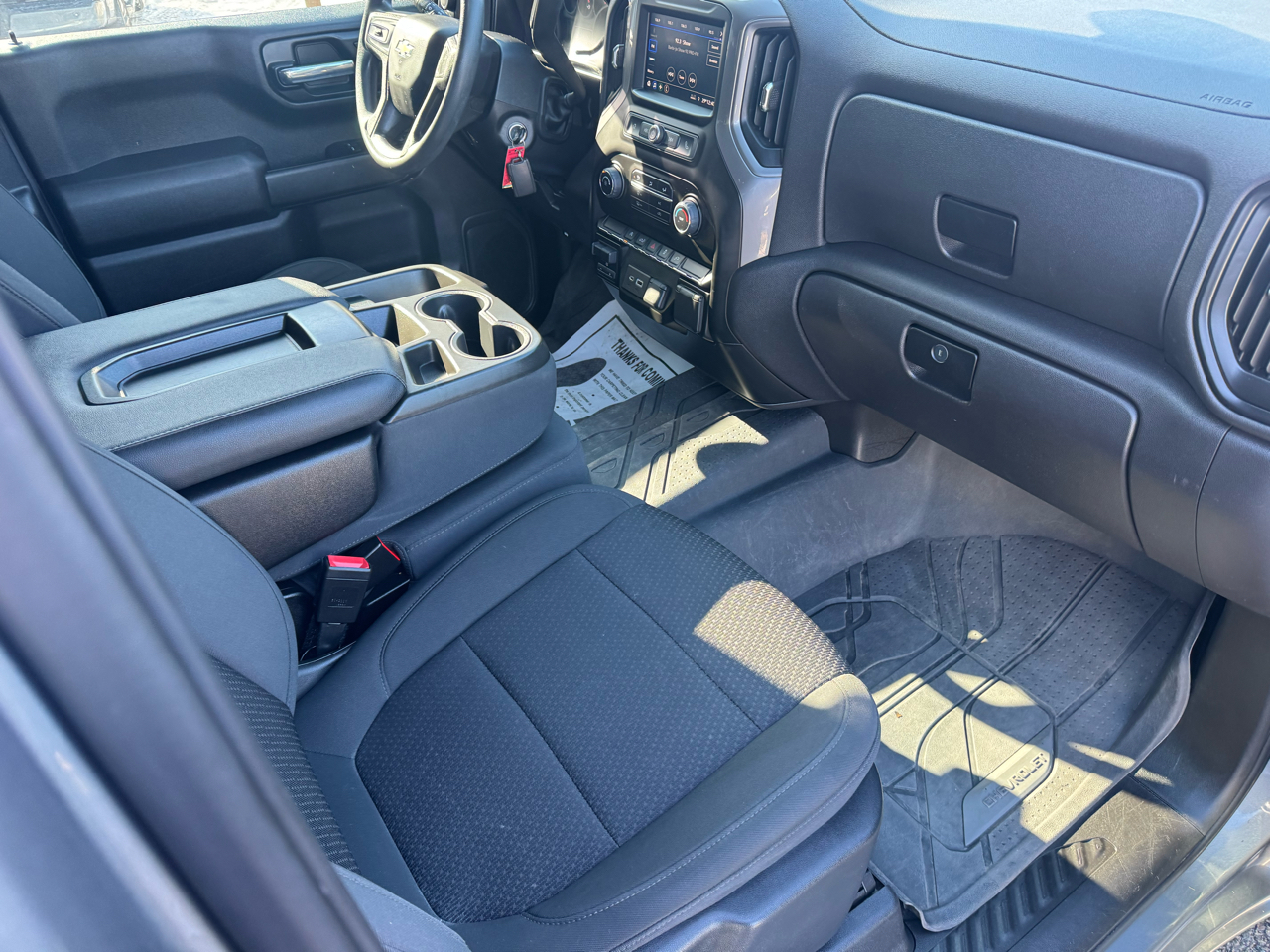 Chevrolet Silverado 1500 4WD Crew Cab 147" Custom 2021