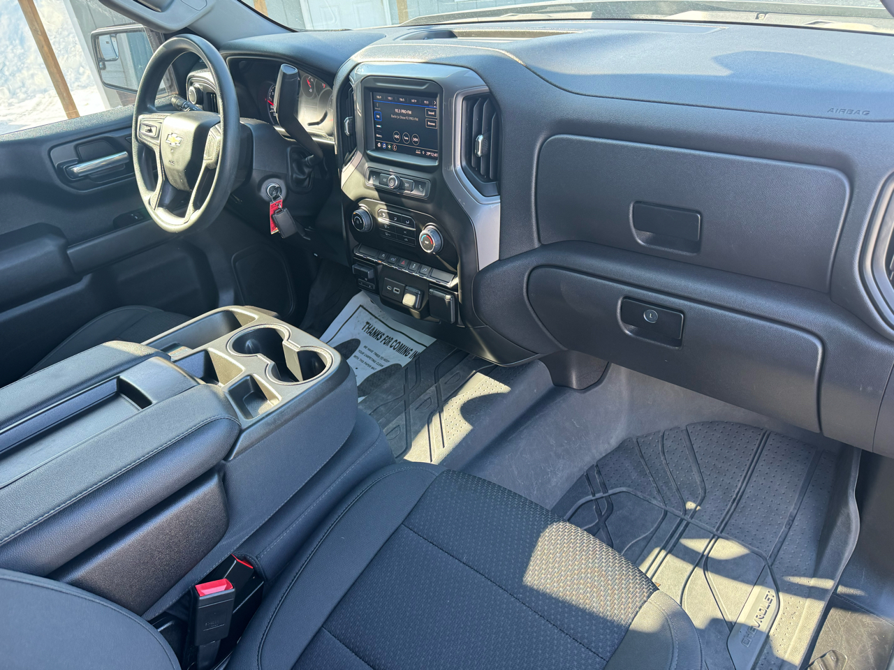 Chevrolet Silverado 1500 4WD Crew Cab 147" Custom 2021