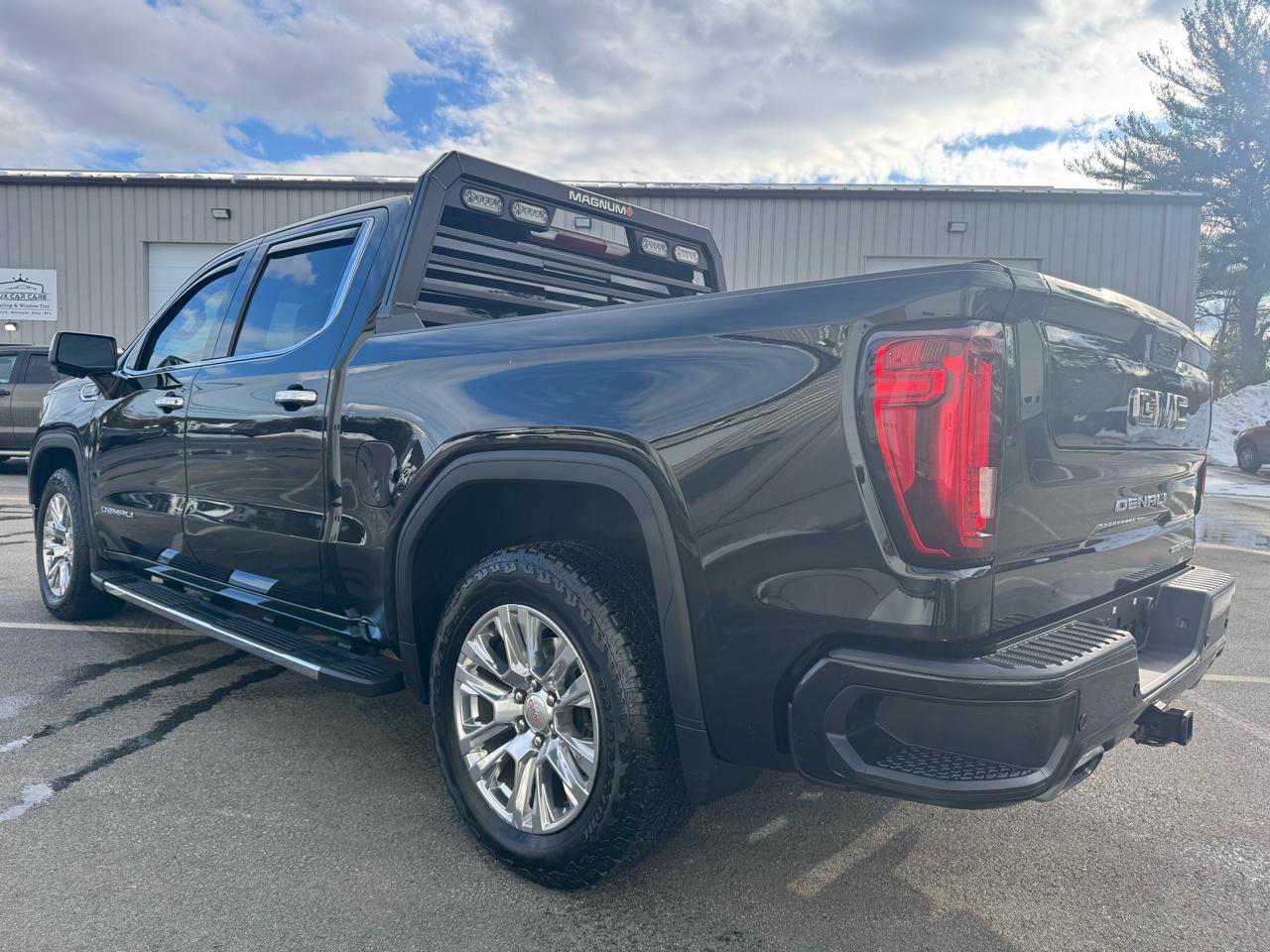 GMC Sierra 1500 Denali Crew Cab Long Box 4WD 2020