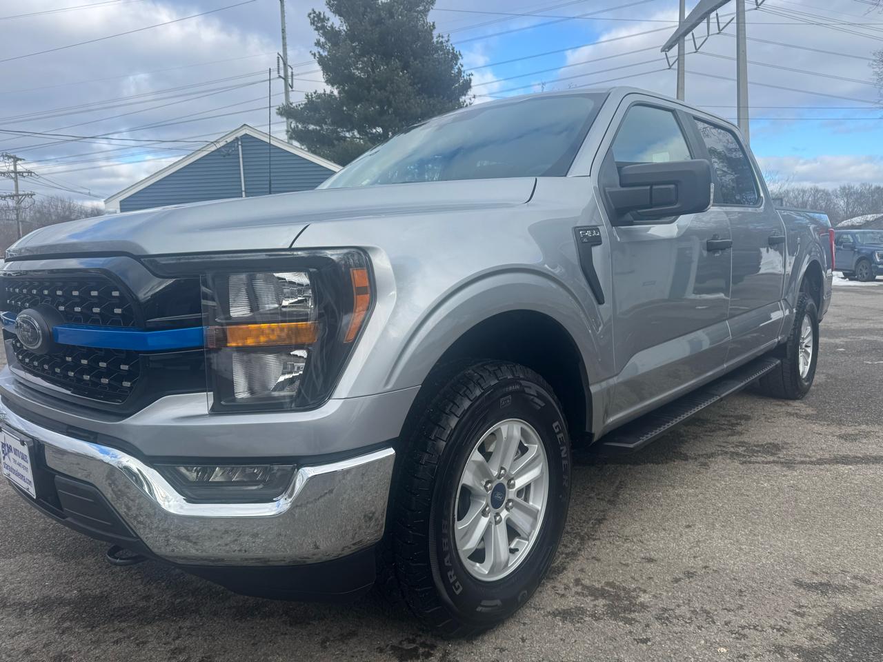 Ford F-150 4WD SuperCrew 145" XL 2021