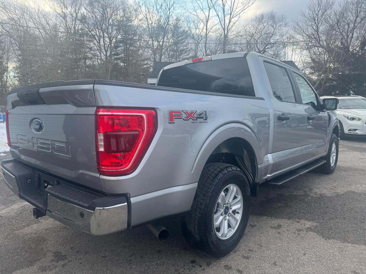 Ford F-150 4WD SuperCrew 145" XL 2021